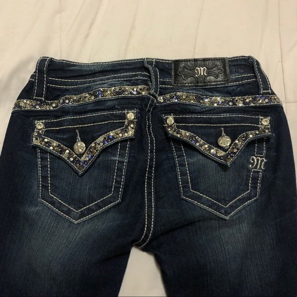 Miss Me Jeans - Picture 2 of 3